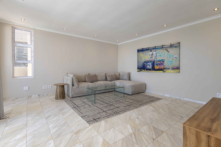 To Let 6 Bedroom Property for Rent in Bantry Bay Western Cape